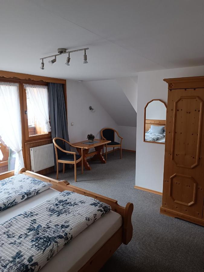 Gaestehaus Ferienglueck グライナウ エクステリア 写真